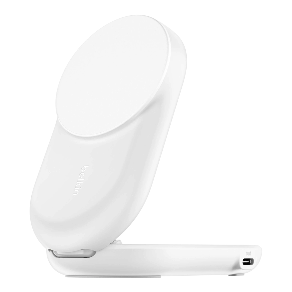 Belkin WIZ039 Qi2 charging pad, top view